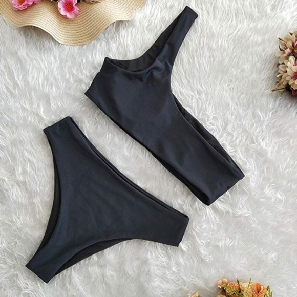 Other - sexy high waisted black one strap bikini NWT L